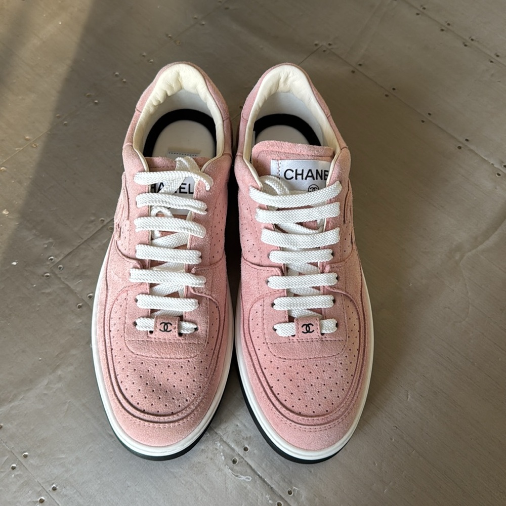Chanel pink suede trainer sneaker flat s 38.5 - Picture 3 of 11